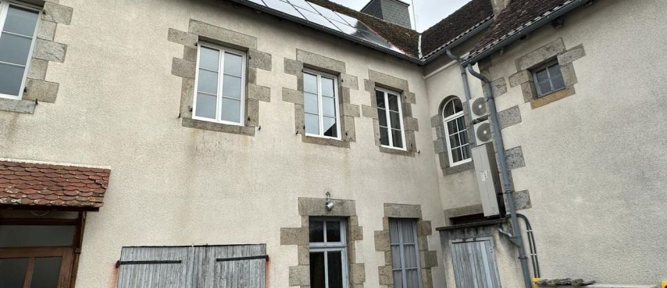 House 5 rooms of 303 m² in Auzances (23700)