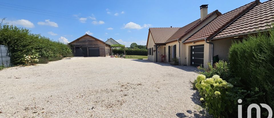 Maison 6 pièces de 110 m² à Mimeure (21230)