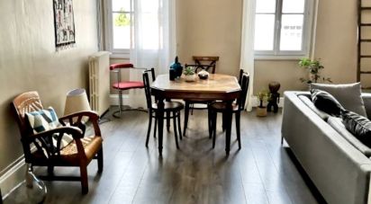 Appartement 4 pièces de 137 m² à Rochefort (17300)