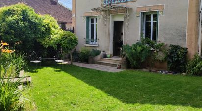 Village house 5 rooms of 122 m² in Hermé (77114)