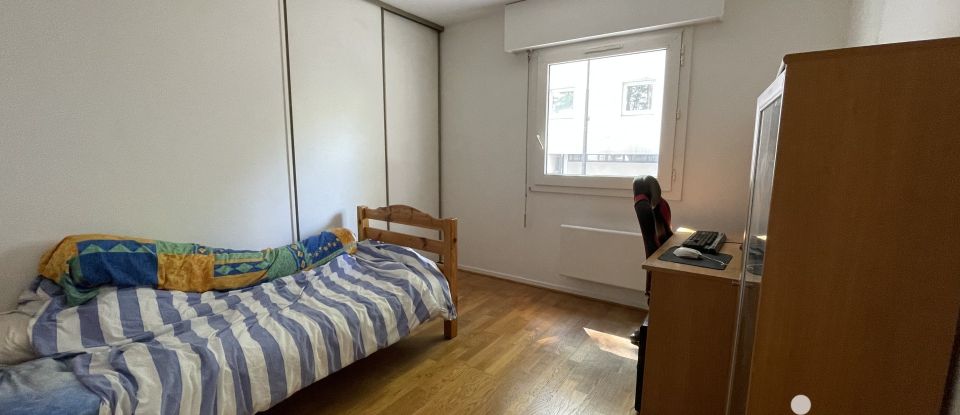 Appartement 4 pièces de 86 m² à Paris (75020)