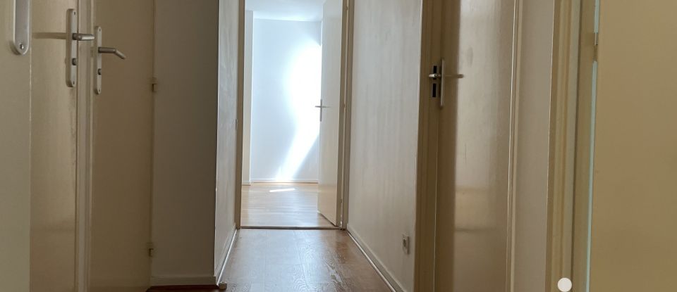 Appartement 4 pièces de 86 m² à Paris (75020)