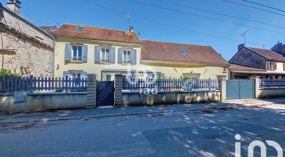 Maison 10 pièces de 247 m² à Cocherel (77440)