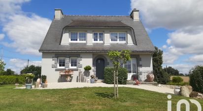 House 4 rooms of 125 m² in Maël-Carhaix (22340)