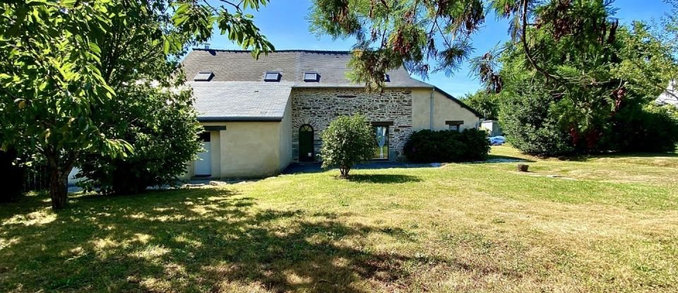 House 7 rooms of 195 m² in Laillé (35890)