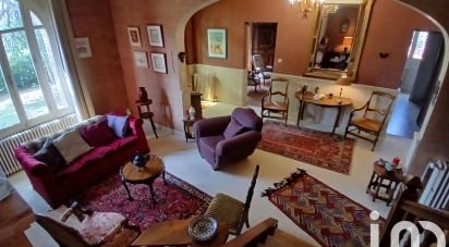 Mansion 8 rooms of 221 m² in Moissac (82200)