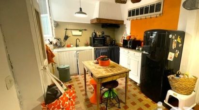 Appartement 3 pièces de 80 m² à Nîmes (30000)