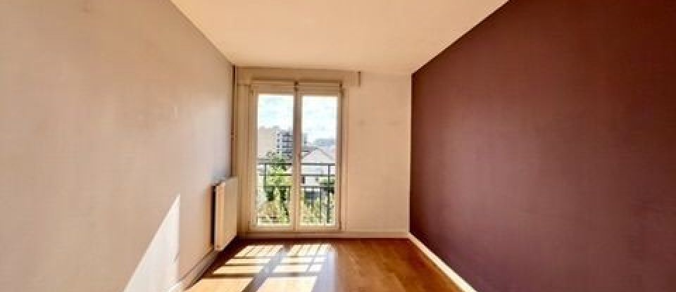 Appartement 3 pièces de 76 m² à Nanterre (92000)