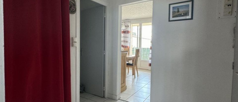 Apartment 3 rooms of 68 m² in Bourges (18000)