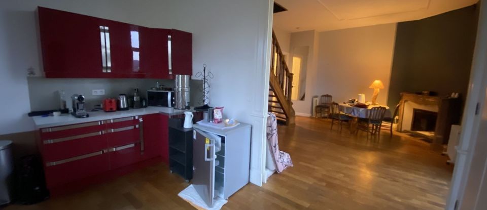 Maison 5 pièces de 130 m² à Corbeil-Essonnes (91100)