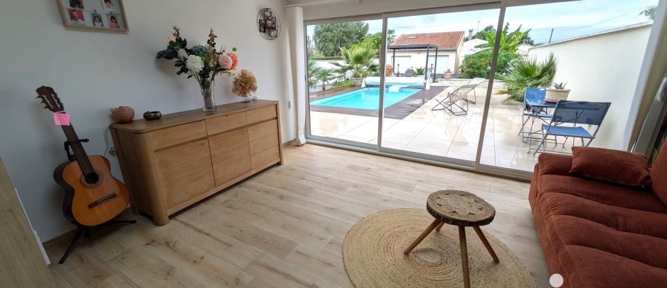 House 6 rooms of 120 m² in Saujon (17600)