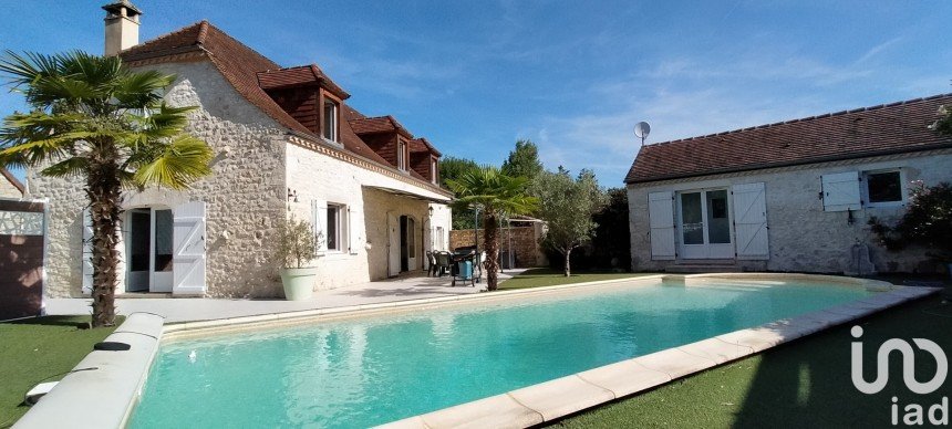 House 6 rooms of 128 m² in Calès (46350)