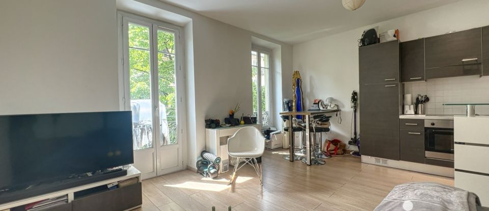 Appartement 2 pièces de 42 m² à Nice (06000)