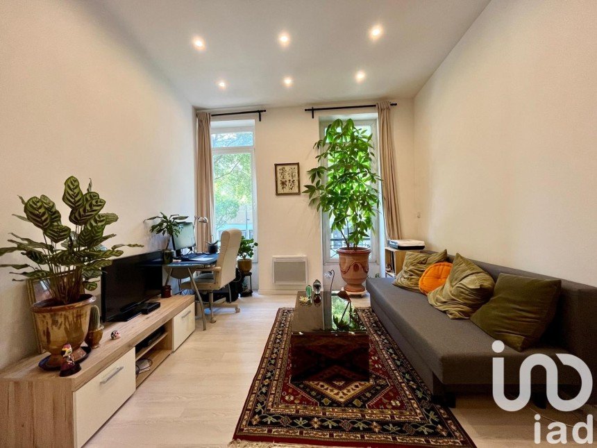 Appartement 2 pièces de 40 m² à Marseille (13005)