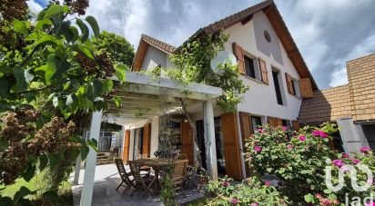 House 6 rooms of 140 m² in Miribel-Lanchâtre (38450)