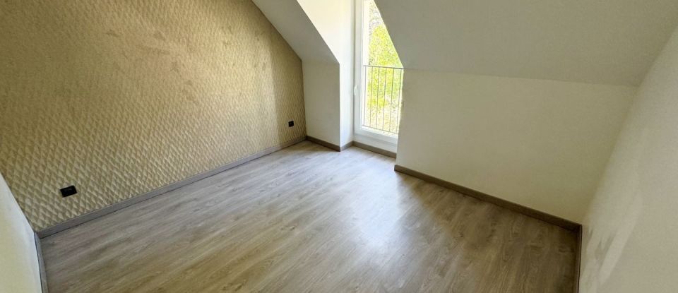 Maison 7 pièces de 143 m² à Sandillon (45640)