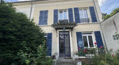 Maison 9 pièces de 228 m² à Meaux (77100)