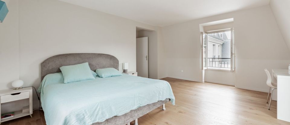 Appartement 5 pièces de 142 m² à Le Raincy (93340)