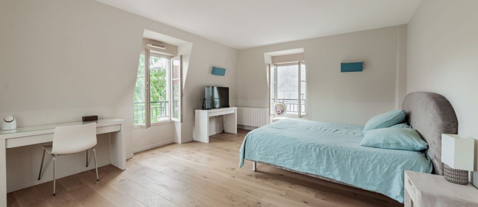 Appartement 5 pièces de 142 m² à Le Raincy (93340)