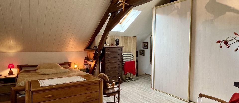 Maison de campagne 3 pièces de 76 m² à Crux-la-Ville (58330)