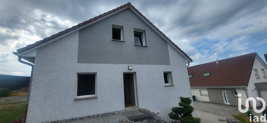 House 5 rooms of 100 m² in Doubs (25300)