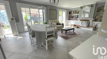 Maison 7 pièces de 121 m² à Roissy-en-Brie (77680)