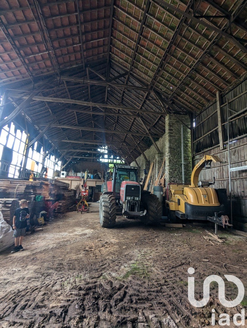 Parking/garage/box de 350 m² à La Jonchère-Saint-Maurice (87340)