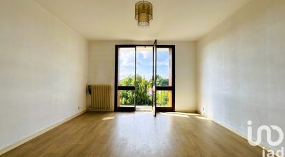 Apartment 2 rooms of 51 m² in Troyes (10000)