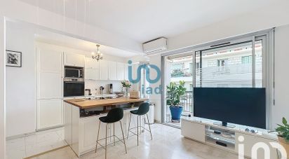 Appartement 2 pièces de 52 m² à Nice (06000)