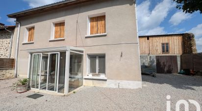 Maison de campagne 4 pièces de 115 m² à Vorey (43800)