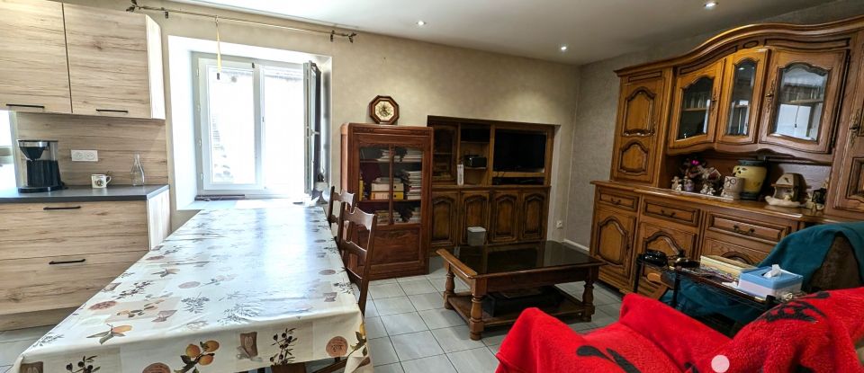 Maison de campagne 4 pièces de 115 m² à Vorey (43800)