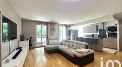 Apartment 5 rooms of 86 m² in Émerainville (77184)