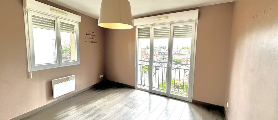 Appartement 3 pièces de 70 m² à Le Blanc-Mesnil (93150)