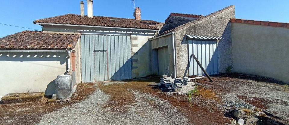 Maison 6 pièces de 151 m² à Pompaire (79200)