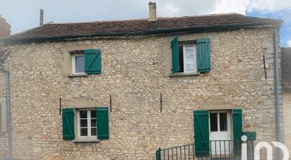 House 5 rooms of 96 m² in Lorrez-le-Bocage-Préaux (77710)