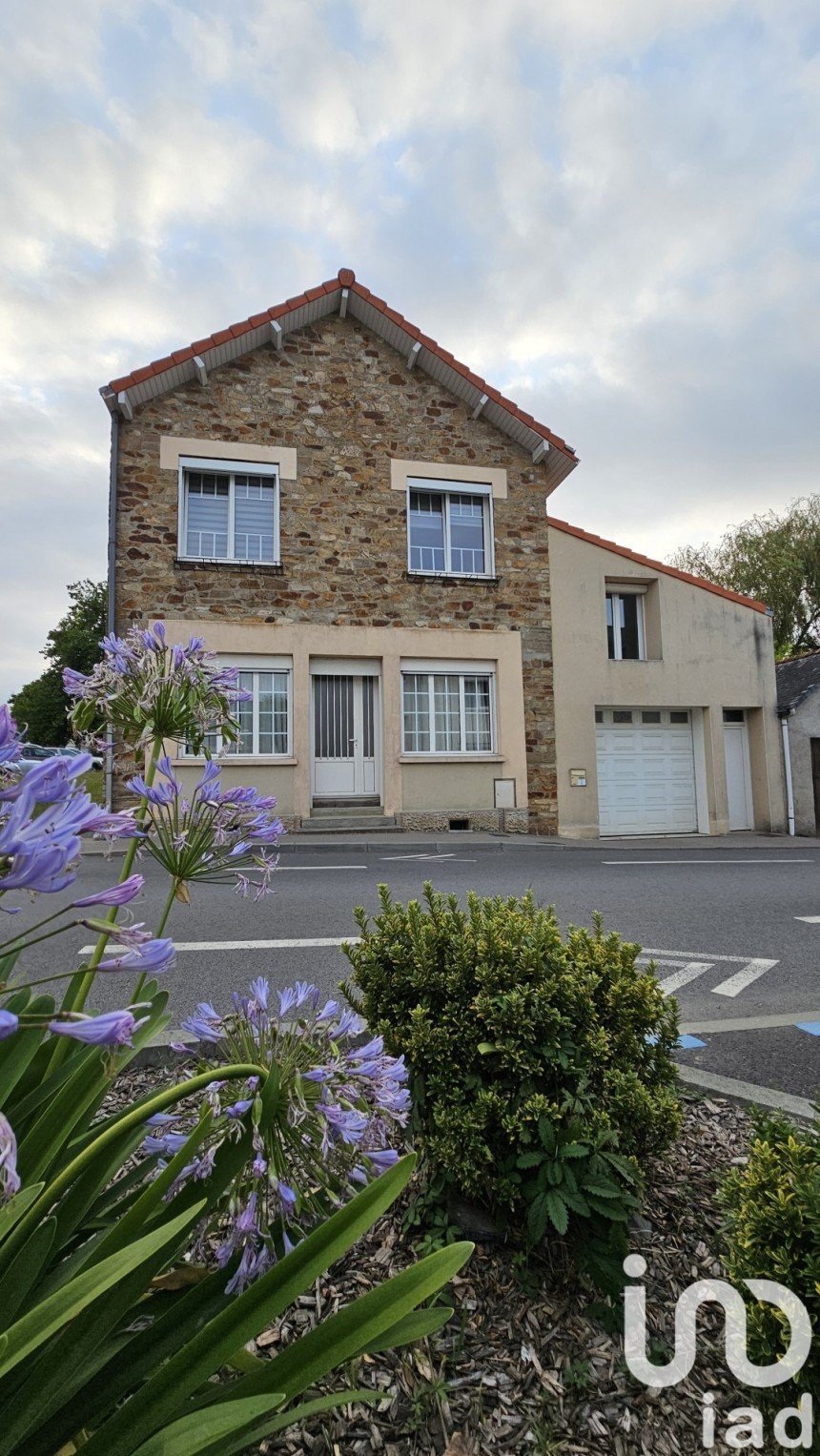 Maison 6 pièces de 163 m² à Saint-Mars-du-Désert (44850)