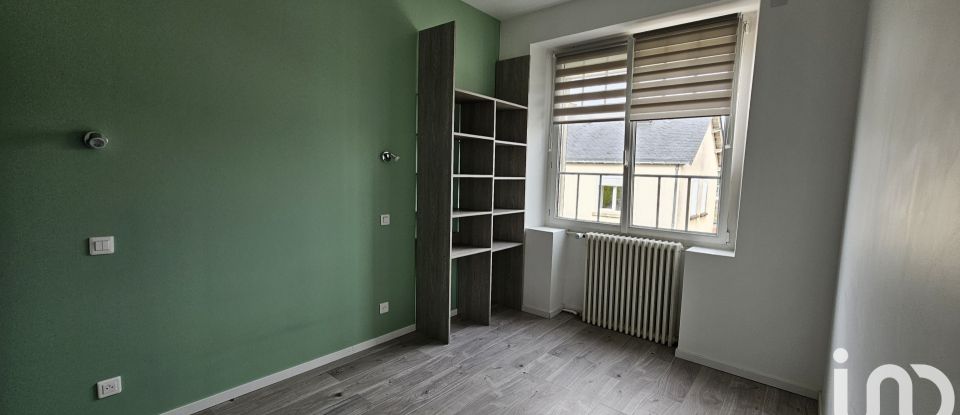 House 6 rooms of 163 m² in Saint-Mars-du-Désert (44850)