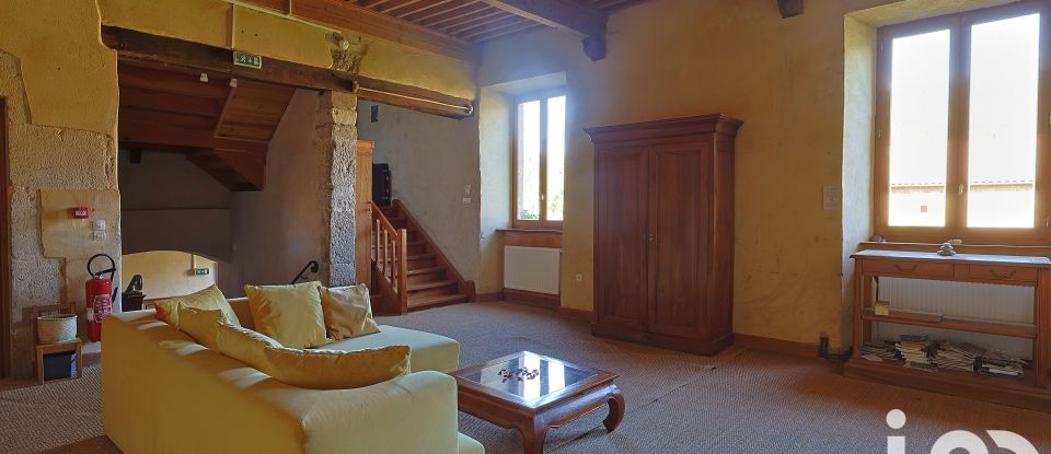 Estate 38 rooms of 1,110 m² in Le Crestet (07270)