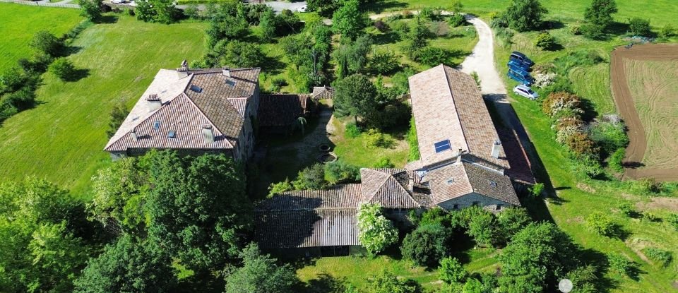 Estate 38 rooms of 1,110 m² in Le Crestet (07270)