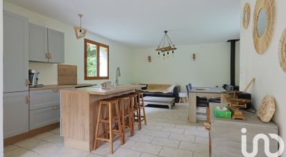 Maison de campagne 4 pièces de 86 m² à Saint-Martin-de-Valamas (07310)