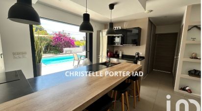 Maison 4 pièces de 110 m² à Sanary-sur-Mer (83110)