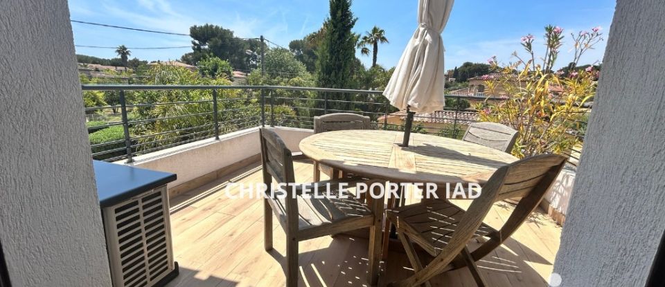 Maison 4 pièces de 110 m² à Sanary-sur-Mer (83110)