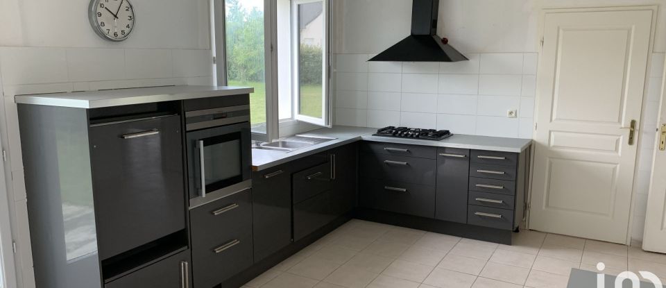 Maison 6 pièces de 161 m² à Azay-sur-Cher (37270)