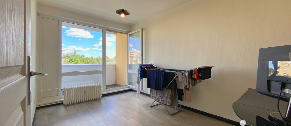 Apartment 3 rooms of 74 m² in Metz (57050)