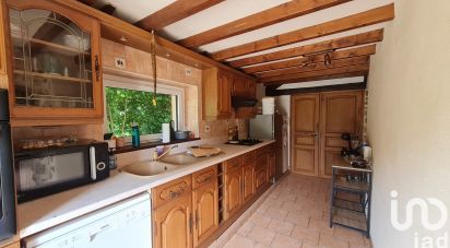 Longere 5 rooms of 150 m² in Ruillé-en-Champagne (72240)