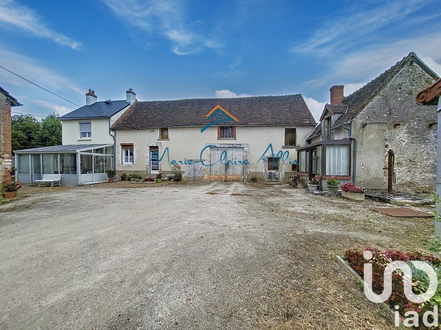 Ferme 3 pièces de 102 m² à Huisseau-sur-Cosson (41350)