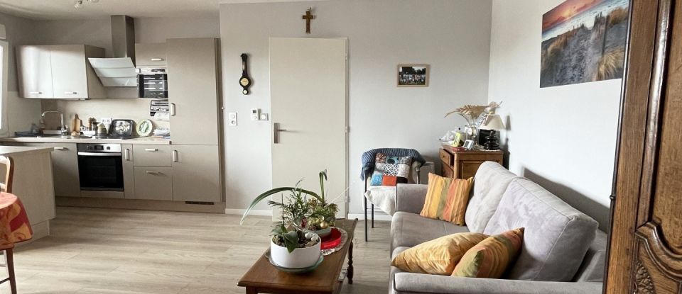 Apartment 3 rooms of 69 m² in Annœullin (59112)