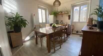 Maison 5 pièces de 105 m² à Tallard (05130)