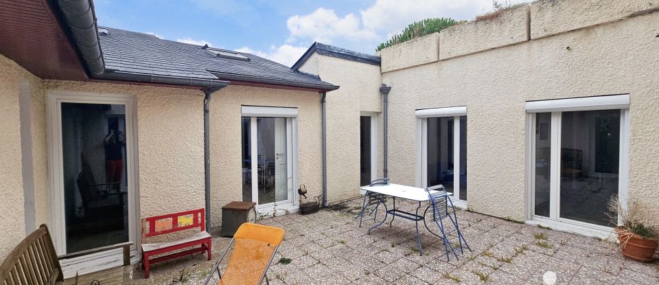 Pavillon 7 pièces de 160 m² à Évreux (27000)