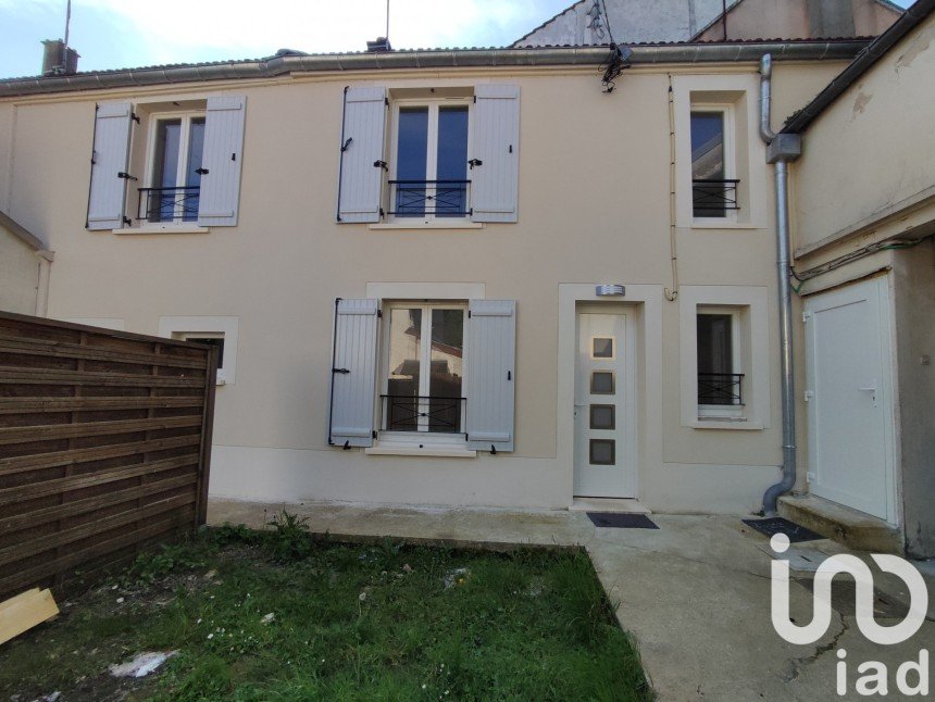 Duplex 3 rooms of 53 m² in Dammartin-en-Goële (77230)